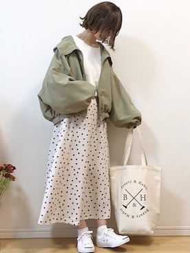 「ウィッグ」｜「アイテム（ブルゾン）」を使った、mikaさん（レディース・155cm）の春コーディネート