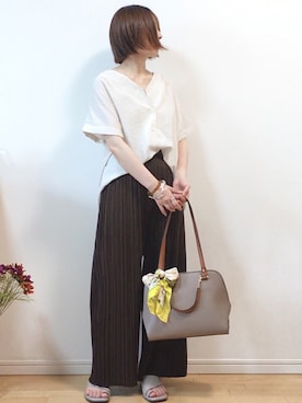 「RODE SKO」｜「アイテム（財布/小物）」を使った、mikaさん（レディース・155cm）の夏コーディネート