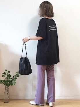 「RODE SKO」｜「アイテム（アナログ腕時計）」を使った、mikaさん（レディース・155cm）の夏コーディネート