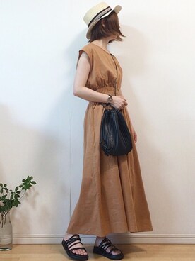 「プリーツバッグ」｜「アイテム（帽子）」を使った、mikaさん（レディース・155cm）の夏コーディネート