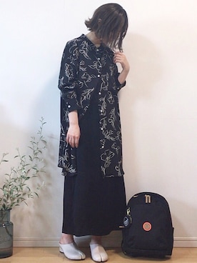 「LIPSTAR（リップスター）の線画花柄ブラウス（シャツ/ブラウス）」を使った、mikaさん（レディース・155cm）の秋コーディネート