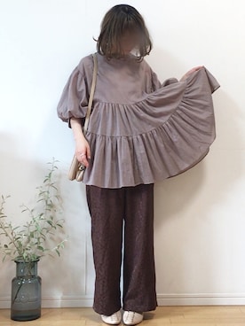 「スリッパ」｜「アイテム（アクセサリー）」を使った、mikaさん（レディース・155cm）の秋コーディネート