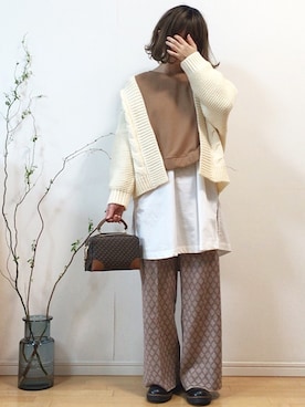 「アイテム（ドレスシューズ）」を使った、mikaさん（レディース・155cm）の秋コーディネート