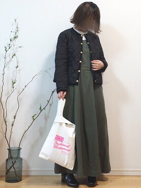 「sakishimatokyo（サキシマトーキョー）のアイテム（ジャンパースカート）」を使った、mikaさん（レディース・155cm）の秋コーディネート
