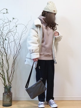 「sakishimatokyo（サキシマトーキョー）のアイテム（その他アウター）」を使った、mikaさん（レディース・155cm）の冬コーディネート