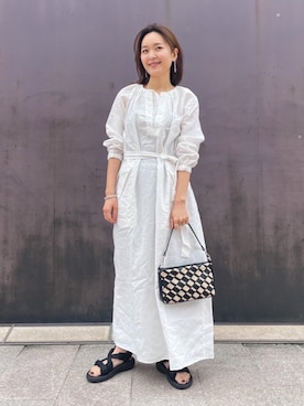 「PAOLA NUTTI  （パオラヌッティ）のアイテム」を使った、伊藤　オデット エ オディール スタッフさん（レディース・164cm）の夏コーディネート