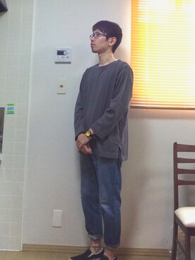 「CABANE de ZUCCa（カバンドズッカ）のアイテム（アナログ腕時計）」を使った、宮崎人さん（メンズ・168cm）の春コーディネート