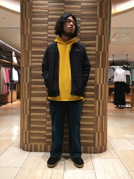 「Gramicci（グラミチ）のアイテム（パーカー）」を使った、Kato Taroさん（メンズ・164cm）の秋コーディネート