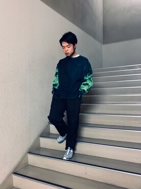 「and wander（アンドワンダー）のアイテム（シューズ）」を使った、Kato Taroさん（メンズ・164cm）の春コーディネート
