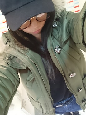 「CECIL McBEE（セシルマクビー）のアイテム（キャップ）」を使った、yayoさん（レディース・153cm）の冬コーディネート