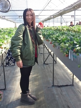 「ムートンブーツ」｜「アイテム（MA-1）」を使った、yayoさん（レディース・153cm）の冬コーディネート