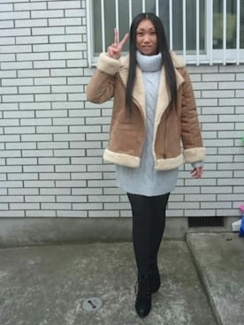 「サックスブルー」｜「アイテム（ムートンコート）」を使った、yayoさん（レディース・153cm）の冬コーディネート