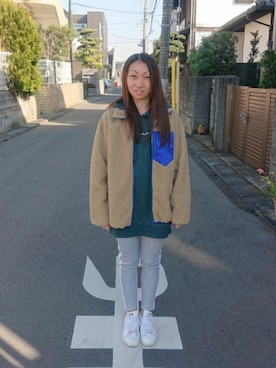 「ロゴパーカー」｜「アイテム（ブルゾン）」を使った、yayoさん（レディース・153cm）の冬コーディネート
