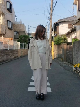 「センタープレスパンツ」｜「アイテム（ミリタリージャケット）」を使った、yayoさん（レディース・153cm）の春コーディネート
