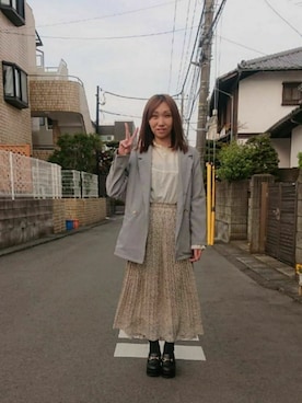 「シア―ブラウス」｜「アイテム（ジャケット/アウター）」を使った、yayoさん（レディース・153cm）の春コーディネート