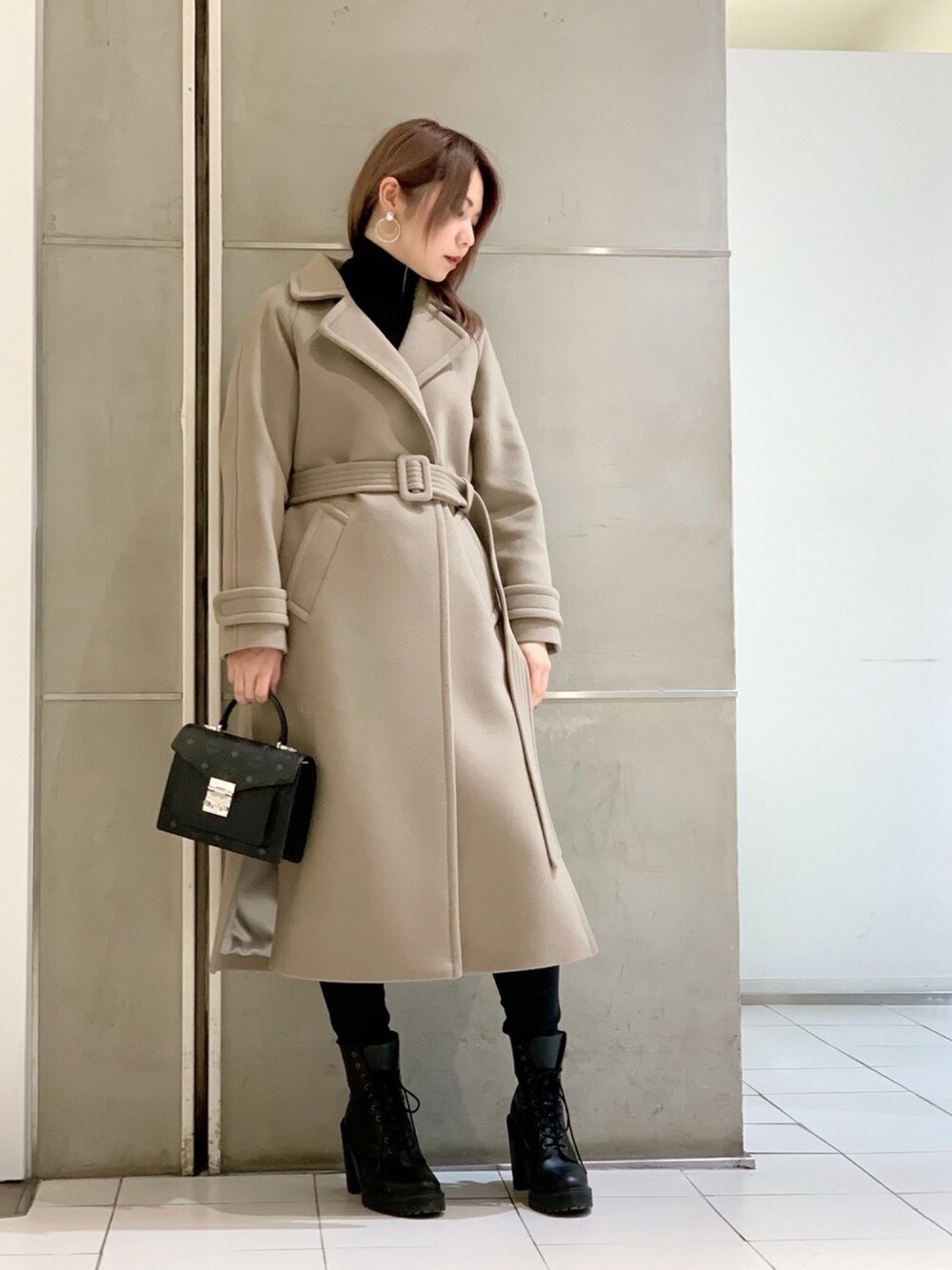 クリーム色 オーバーサイズ チェスターコート クリーム色 オーバーサイズ チェスターコート チェスターコート