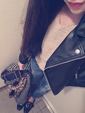 「Ungrid（アングリッド）のフレイドヘムストスリ（デニムパンツ）」を使った、みーる♛♡﻿さん（レディース・157cm）の冬コーディネート