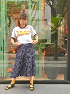 「HAVERSACK」｜「アイテム（スカート）」を使った、Emika Abeさん（レディース・162cm）の夏コーディネート