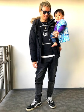 「ROCAWEAR（ロカウェア）のアイテム」を使った、魔裟さん（メンズ・180cm）の冬コーディネート