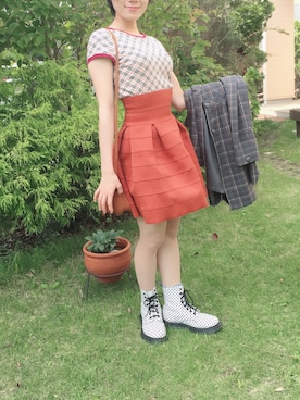 「古着女子」｜「アイテム（トレンチコート）」を使った、園崎みゆさん（レディース・153cm）の秋コーディネート
