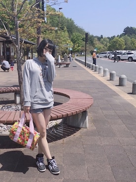 「PLAYBOY（プレイボーイ）の18/04/27 人生初スウェット（スウェット、グレー系）」を使った、園崎みゆさん（レディース・153cm）の春コーディネート