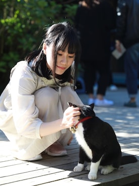 「VINTAGE（ヴィンテージ）のアイテム（ワンピース、ベージュ系）」を使った、園崎みゆさん（レディース・153cm）の春コーディネート