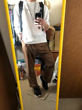 「アイテム（ネックレス、ブラウン系）」を使った、あっきーさん（メンズ・168cm）の秋コーディネート