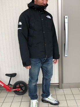 「Supreme （シュプリーム）のアイテム（ジャケット/アウター）」を使った、shota さん（メンズ・174cm）の春コーディネート