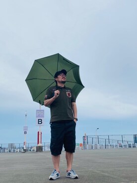 「AVIREX（アヴィレックス）のアイテム（その他）」を使った、小倉貴之さん（メンズ・175cm）の夏コーディネート