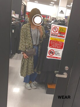 「切りっぱなしデニム」｜「アイテム（その他アウター）」を使った、momoさん（レディース・160cm）の春コーディネート