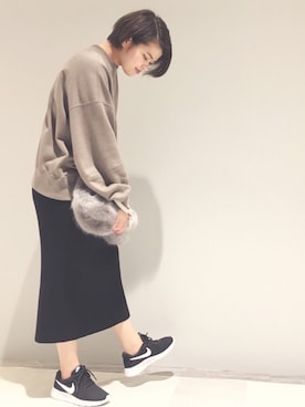 「RIVEDROITE」｜「アイテム（スウェット）」を使った、asuka.kさん（レディース・160cm）の秋コーディネート