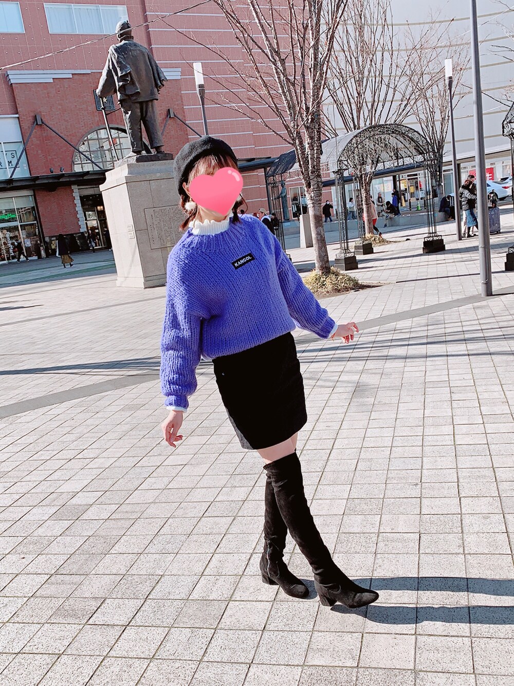 「KANGOLのKANGOLローゲージＢＩＧニット　818529（ニット/セーター、パープル系）」を使った、rubiiiさん（レディース・167cm）の冬コーディネートの1枚目の写真