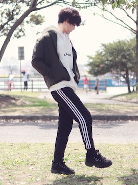 みかんさんさんの「トラックパンツ [SST TRACK PANTS] アディダスオリジナルス」を使ったコーディネート