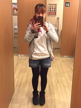 「KIN（キン）のアイテム」を使った、春空さん（レディース・152cm）の春コーディネート