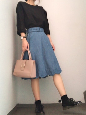 「F i.n.t（フィント）のアイテム（デニムスカート、ブルー系）」を使った、megumiさん（レディース・165cm）の春コーディネート