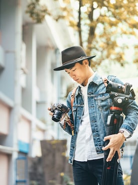 「アイテム（スマホグッズ、シルバー系）」を使った、Jefferyさん（メンズ・179cm）の冬コーディネート