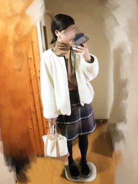 「しまむら（シマムラ）のアイテム（ブルゾン、ホワイト系）」を使った、memekirokuさん（レディース・170cm）の秋コーディネート
