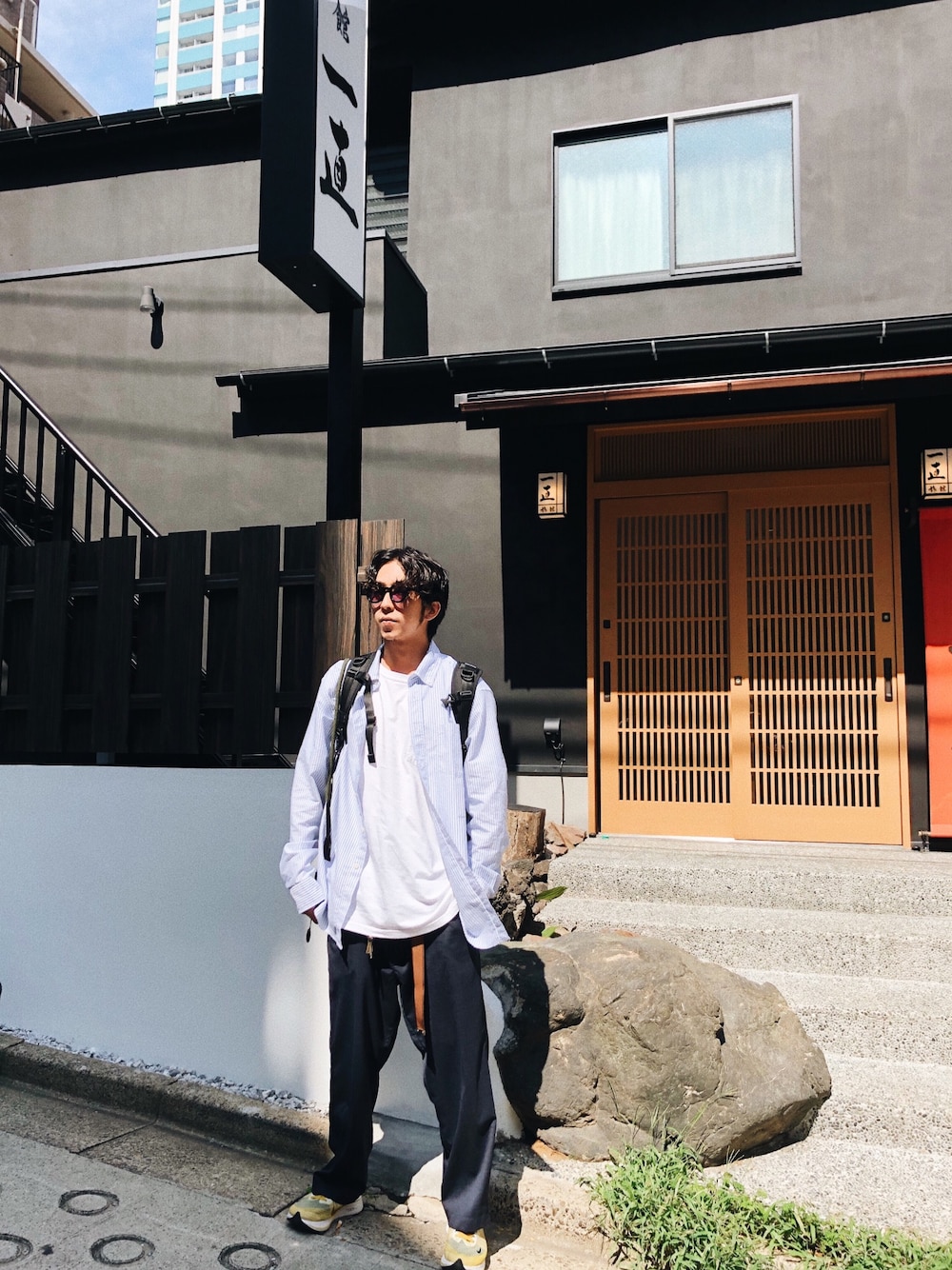 「streetstyle、street、Japan、streetfashion、snapshot、fashion、hypebeast」｜「Noahnycのアイテム（シャツ/ブラウス、その他）」を使った、Eric Chanさん（メンズ・173cm）の秋コーディネートの1枚目の写真