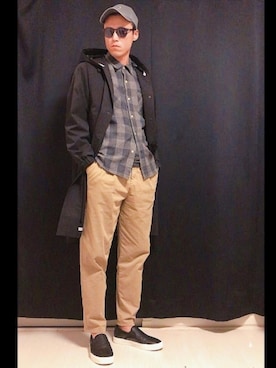 「Gramicci（グラミチ）のアイテム（ステンカラーコート）」を使った、MASAHIDEさん（メンズ・180cm）の冬コーディネート