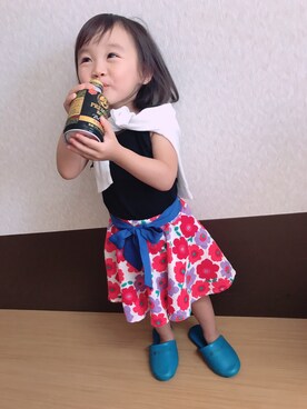 「Moujonjon（ムージョンジョン）のアイテム（スカート）」を使った、emさん（キッズ・90cm）の秋コーディネート