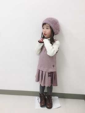 「KP（ケーピー）のアイテム（帽子）」を使った、emさん（キッズ・100cm）の冬コーディネート