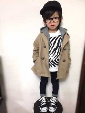 「Tシャツ×デニム」｜「アイテム（トレンチコート）」を使った、hinataさん（キッズ・100cm）の春コーディネート