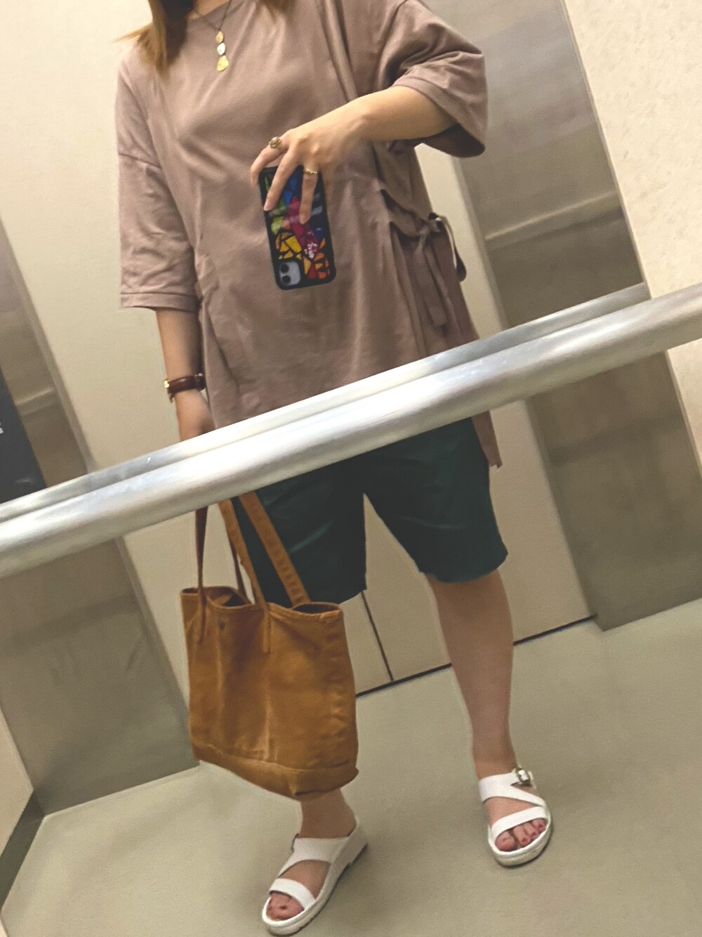 「休日スタイル、オトナカジュアル、シンプルコーデ、夏コーデ、低身長、RNA-Ｎ、NAOT、Daniel Wellington、lucky brand」｜「NAOTのアイテム（サンダル、ホワイト系）」を使った、Natsuさん（レディース・155cm）の夏コーディネートの1枚目の写真