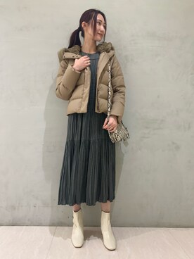 「プリーツ」｜「アイテム（ダウンジャケット/コート）」を使った、momokaさん（レディース・164cm）の冬コーディネート