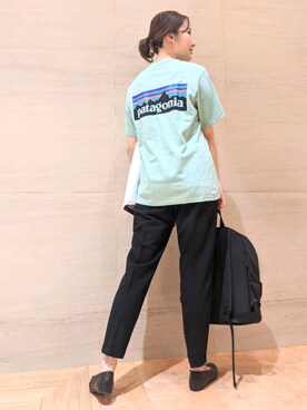 Patagonia パタゴニア のtシャツ カットソー グリーン系 を使ったレディース人気ファッションコーディネート Wear