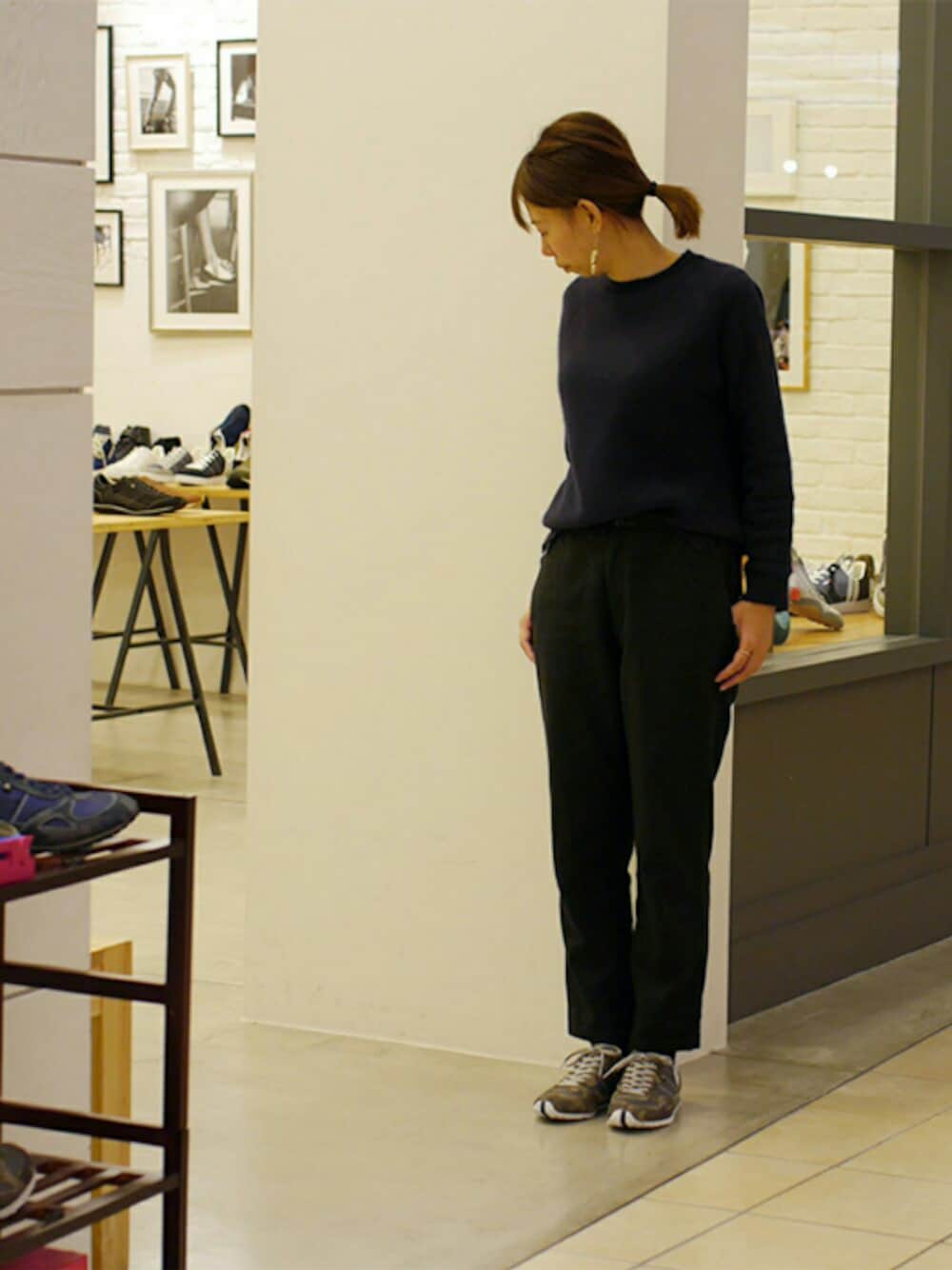 「スニーカー、ニット、シンプル、グレー、カモフラ、ウールパンツ、Bshop、冬、Patrick、パトリック」｜「PATRICKのMAHUVA-CA(マフーバ・カムフラージュ)_GRY（スニーカー、グレー系）」を使った、LB_HASEGAWAさん（レディース・159cm）の冬コーディネートの1枚目の写真