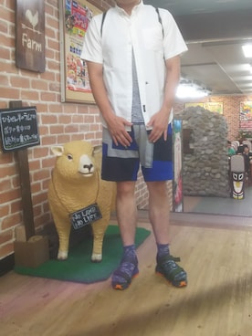 「MR.GENTLEMAN（ミスタージェントルマン）のアイテム（サンダル）」を使った、Daniel.Yさん（メンズ・175cm）の秋コーディネート