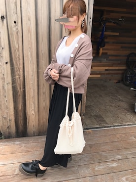 「chocomee（チョコミー）のアイテム（アクセサリー）」を使った、H Nさん（レディース・153cm）の春コーディネート