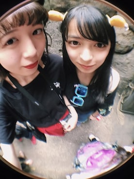 「勝田里奈」｜「アイテム（チノパンツ）」を使った、勝田里奈さん（レディース・161cm）の夏コーディネート