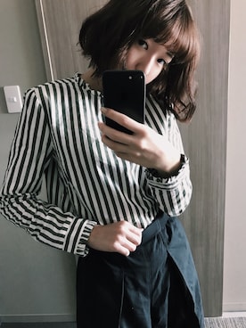 「UNIQLO（ユニクロ）のWOMEN オックスフォードワイドパンツ＋E（その他パンツ）」を使った、勝田里奈さん（レディース・161cm）の秋コーディネート